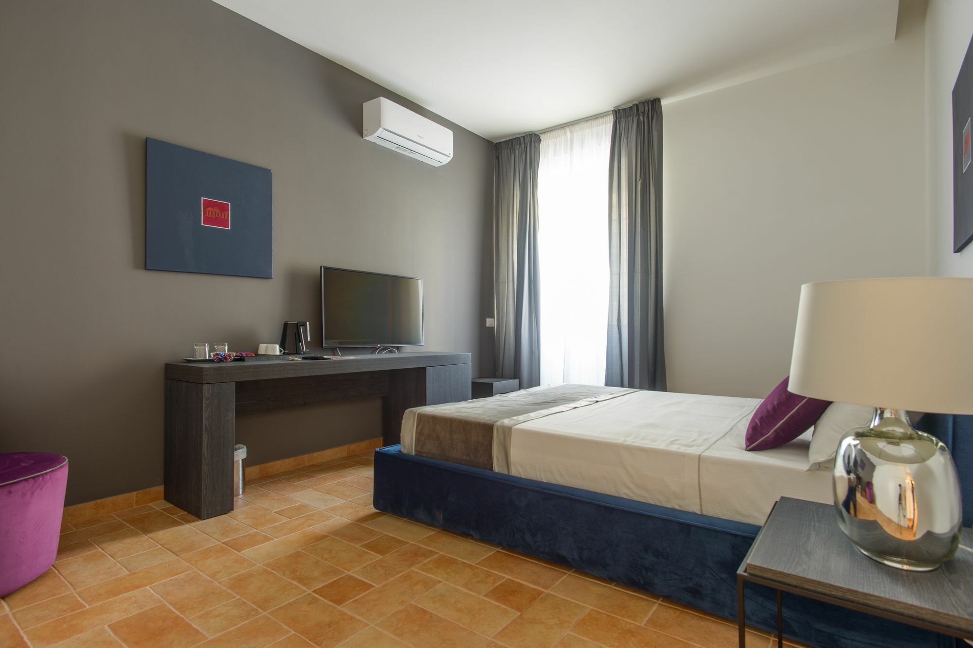 Lemummarellesuite Naples Luaran gambar