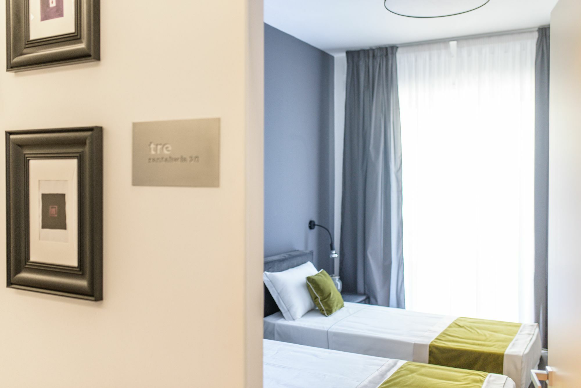 Lemummarellesuite Naples Luaran gambar