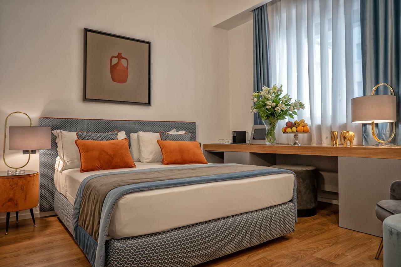 Lemummarellesuite Naples Luaran gambar
